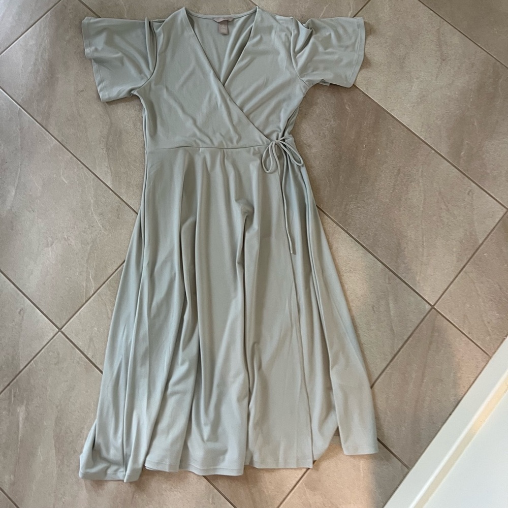 Blue dress